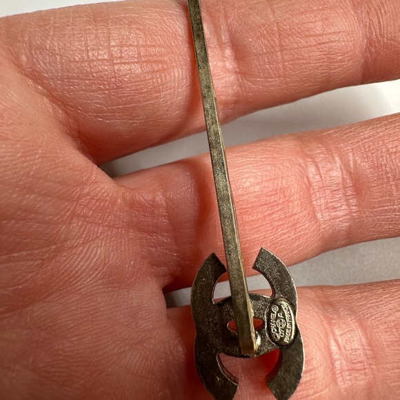 Chanel Hair Accessories With Box - Picture 3 of 5